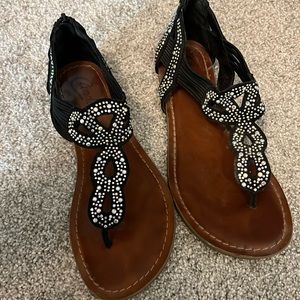 Candies zip up thong sandals worn 1 time